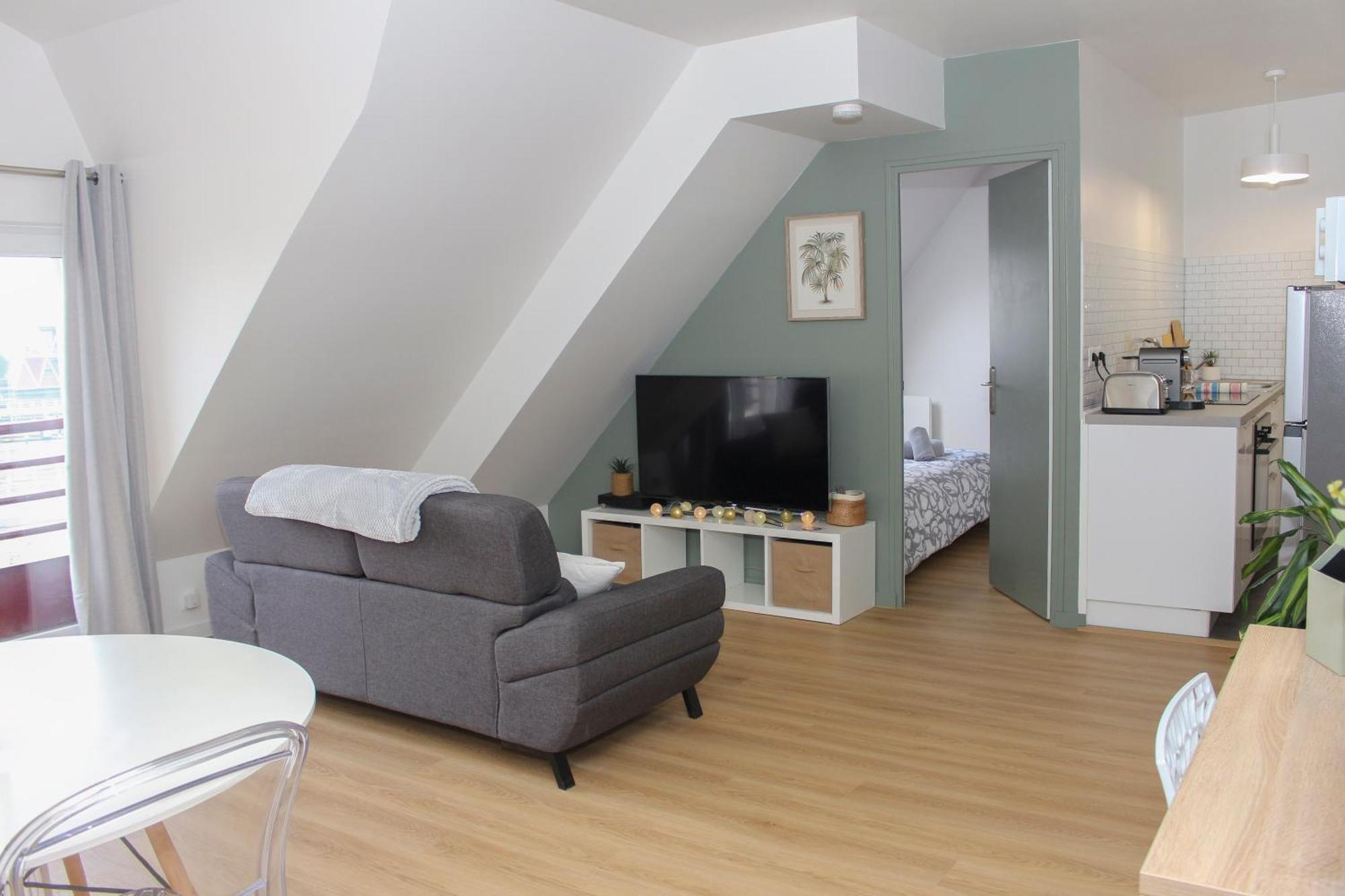 Appartement Entier *Au Pied De La Gare* Juvisy-sur-Orge Εξωτερικό φωτογραφία